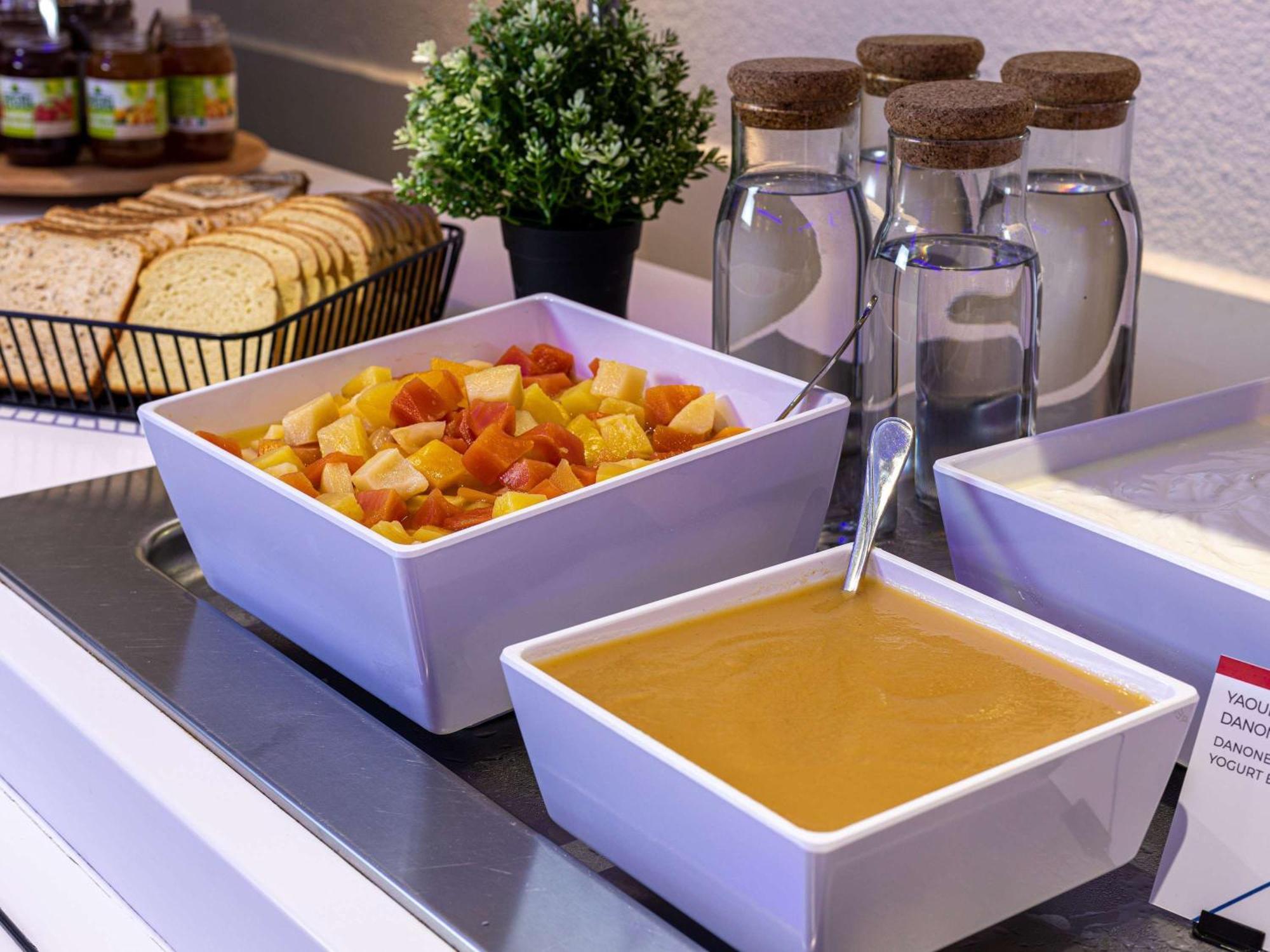 Ibis Budget Biarritz - Anglet Buitenkant foto