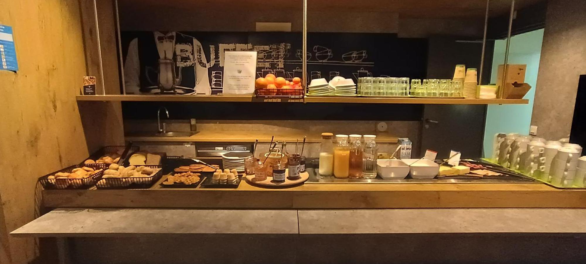 Ibis Budget Biarritz - Anglet Buitenkant foto